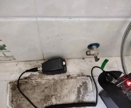 南川屋顶漏水维修公司分享下卫生间漏水的危害及解决方法
